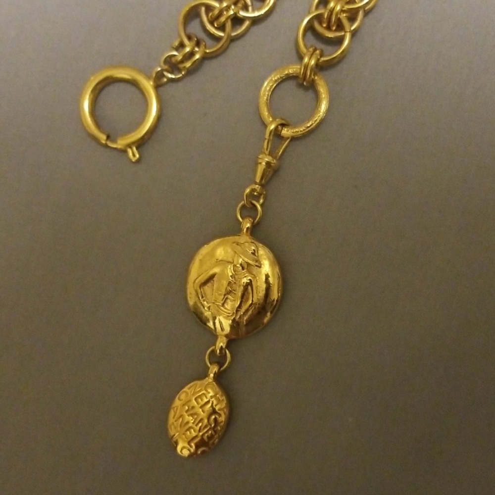 CHANEL 19 1/2 Inches, Pendant  NOT FOR SALE - Picture 8 of 8